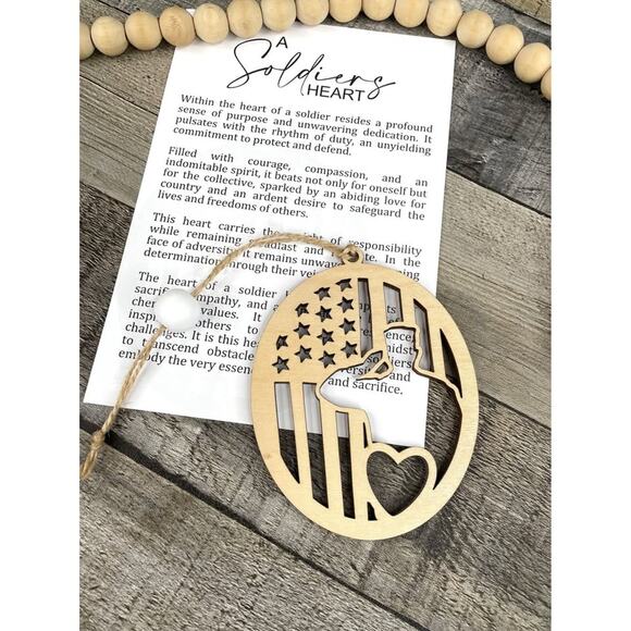 A Soldiers Heart Soldier Ornament - Picture 3 of 4